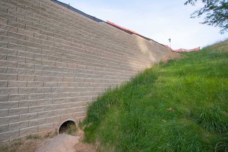 Segmental Retaining Wall